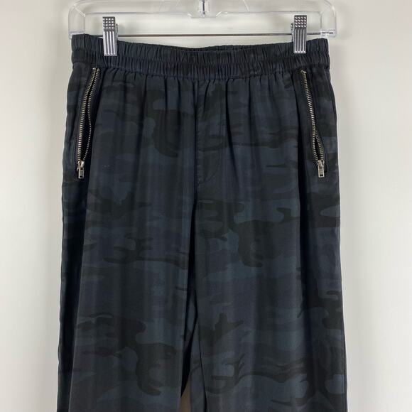 Soft Surroundings Rila Weekend Ankle Pants Black Camo Womens Size XS - Picture 4 of 11